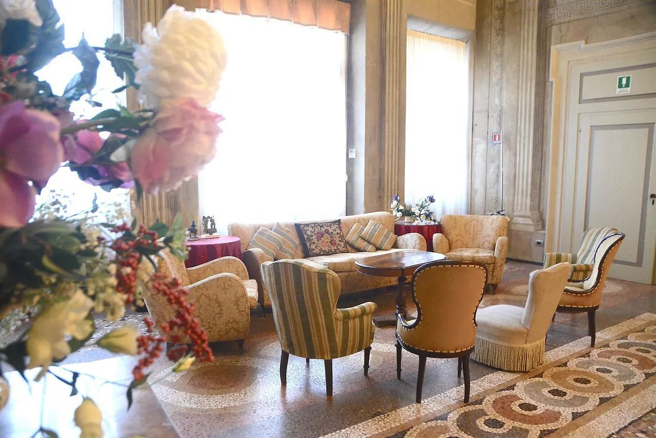 B&B Palazzo Camozzini Bed & Breakfast Verona